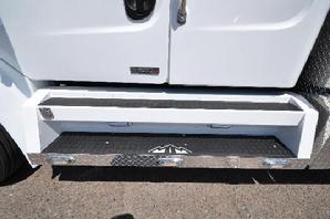 Freightliner M2 106 steps